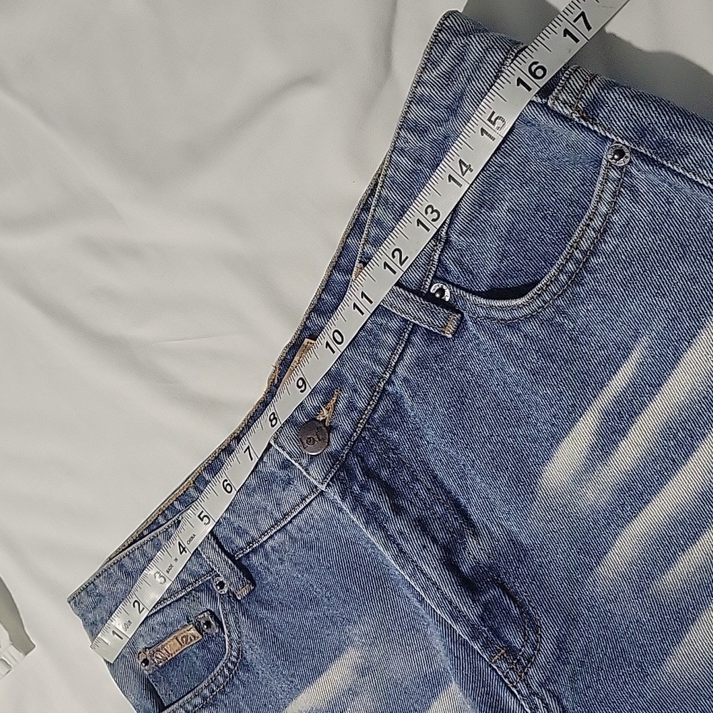 l.e.i Jens Bootcut for Women size 13 Denim thick and not flexible - Picture 9 of 14